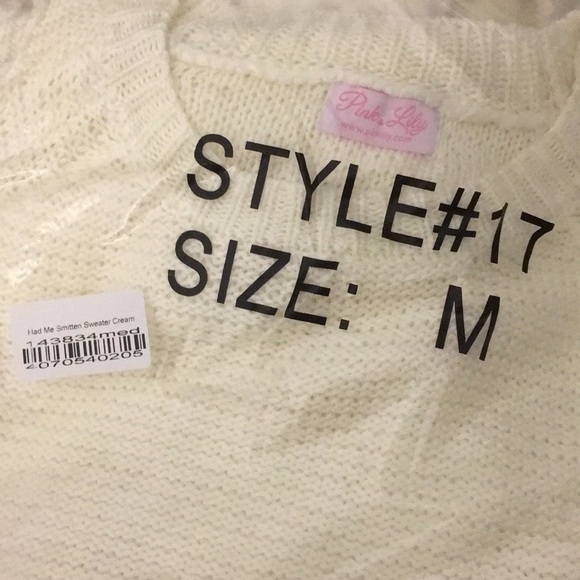 hi-low side split Cold Shoulder loose knit top - Picture 2 of 5